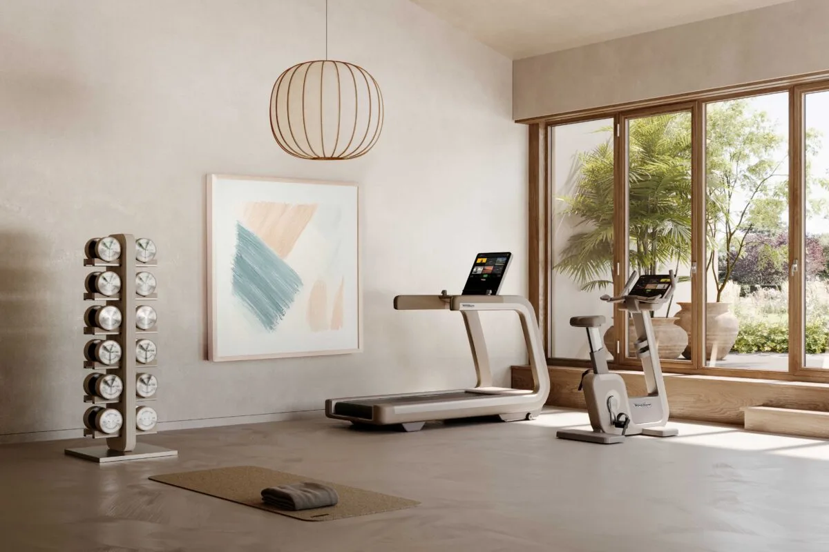 Inside the New Technogym Checkup: AI-Powered Testing for a Truly Targeted Workout Routine 3 Technogym Checkup Sand Stone